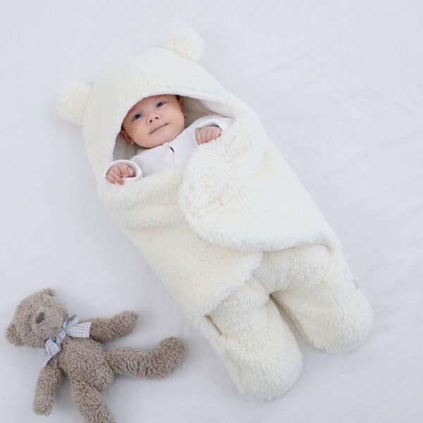 BABY SWADDLE / SLEEPING BAG-WHITE6M