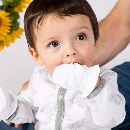 SOLID COLOUR NEWBORN MITTENS